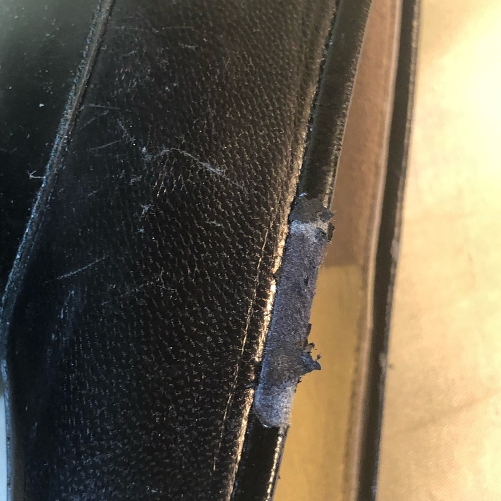 Shoes - Picture 4 of 7